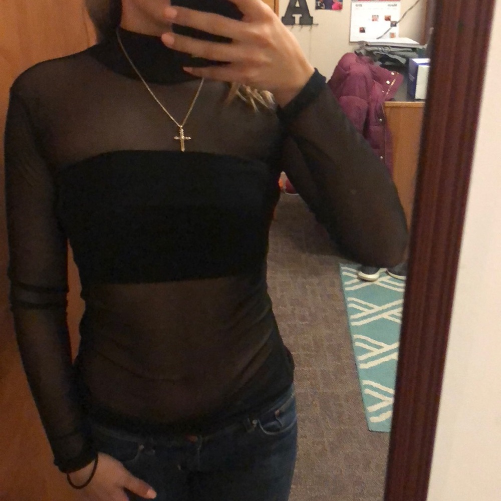 Sheer Mesh Long Sleeve Top - Picture 4 of 4